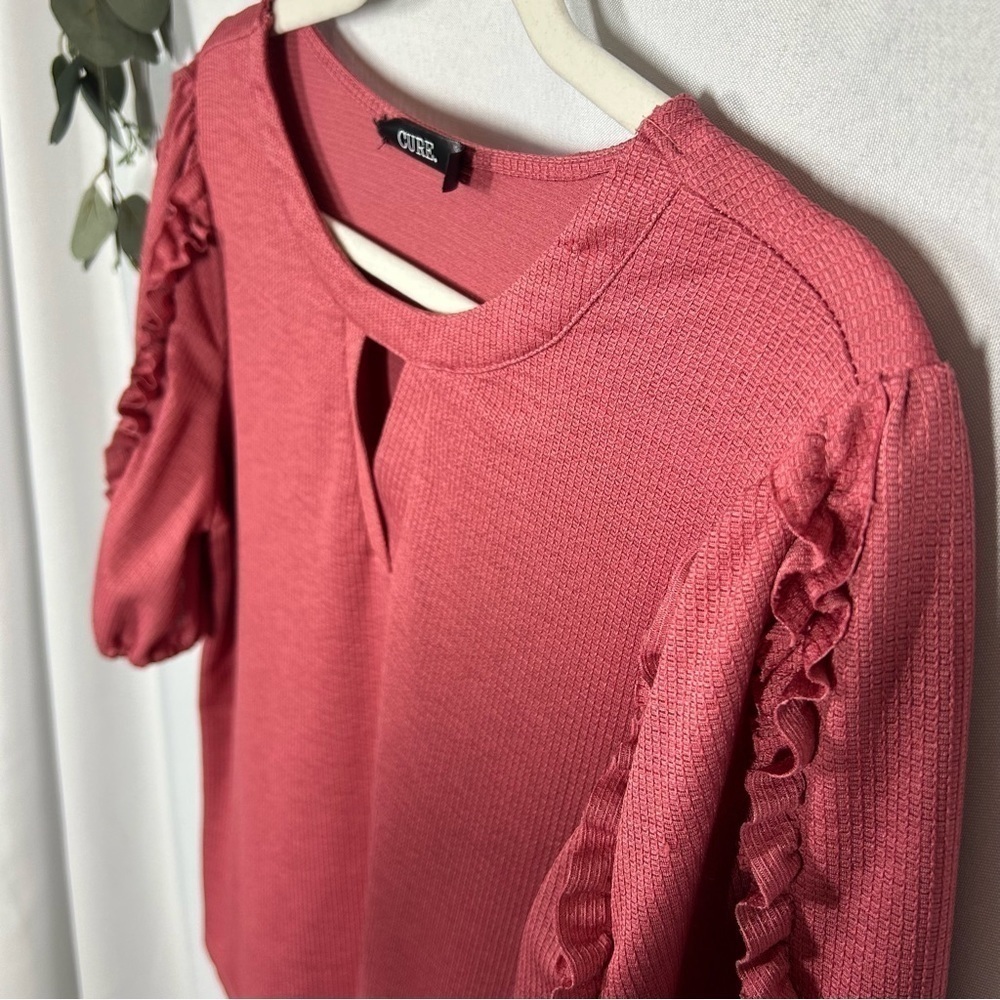 Cure | Pink Blouse Short Sleeve Ruffles Women's Size Large - Picture 4 of 12